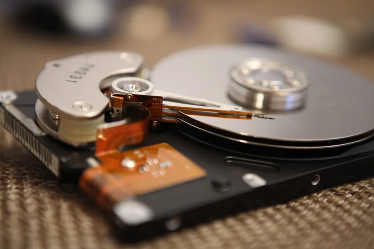 Hiberfil.sys file icon for an article by Atlanta based Software Engineer, Namir Ahmed.